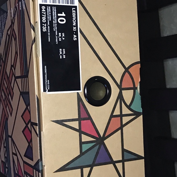 LeBron 11 All Star (Glow in the Dark) - Picture 7 of 8